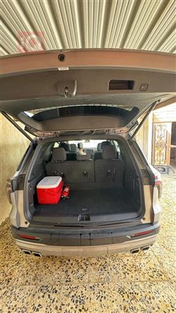 شێڤرۆلێت تراڤێرس